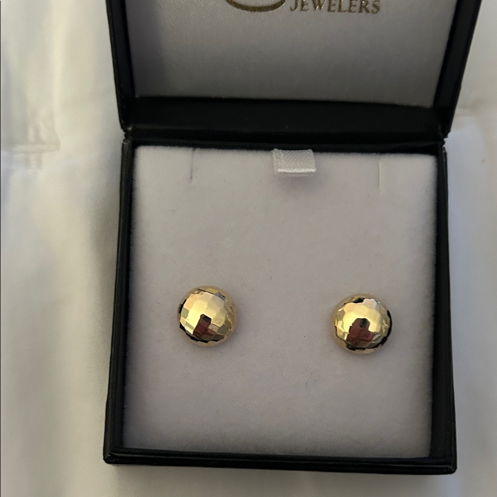 14 Karat Yellow Gold Earrings